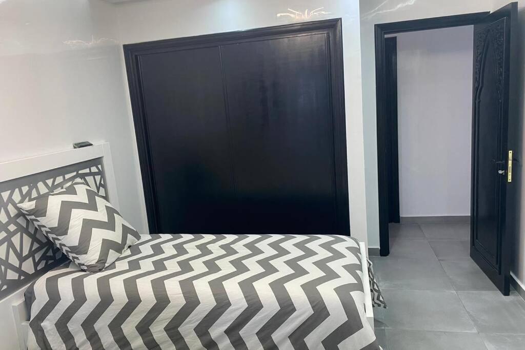 Appartement De 103M2 Dans Complexe Balneaire Lilac'S Garden Cabo Negro Dış mekan fotoğraf